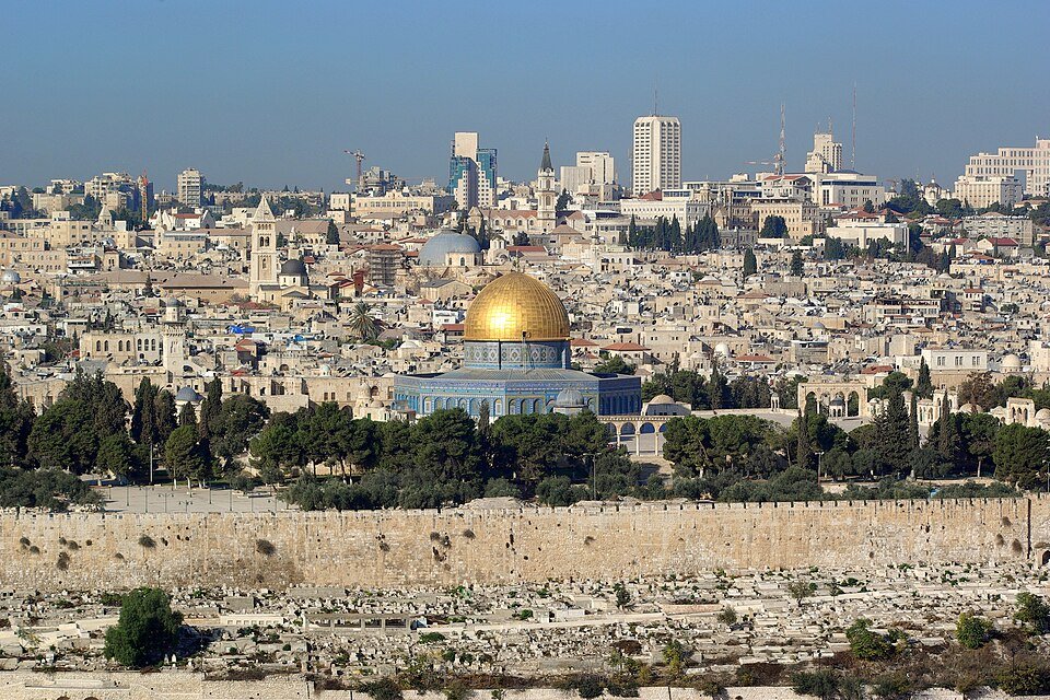 ERUSALEM FLASHPOINT: TENSIONS SOAR AS ISRAELI NATIONALISTS DEFY DECADES-OLD STATUS QUO AT HOLY SITE